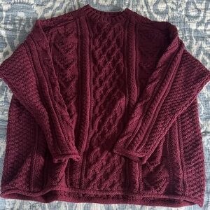 nuuds Women's Cable Knit Sweater - Deep Burgundy